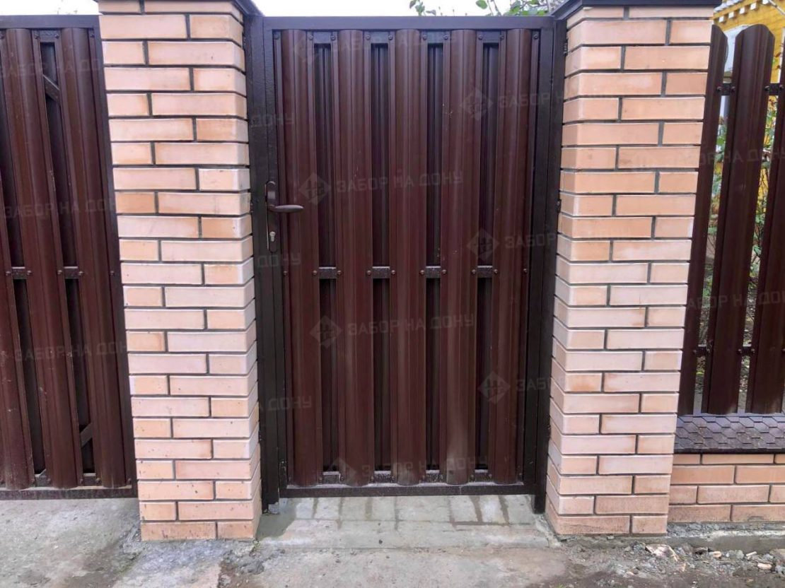 Калитка из евроштакетника  в Анастасиевской